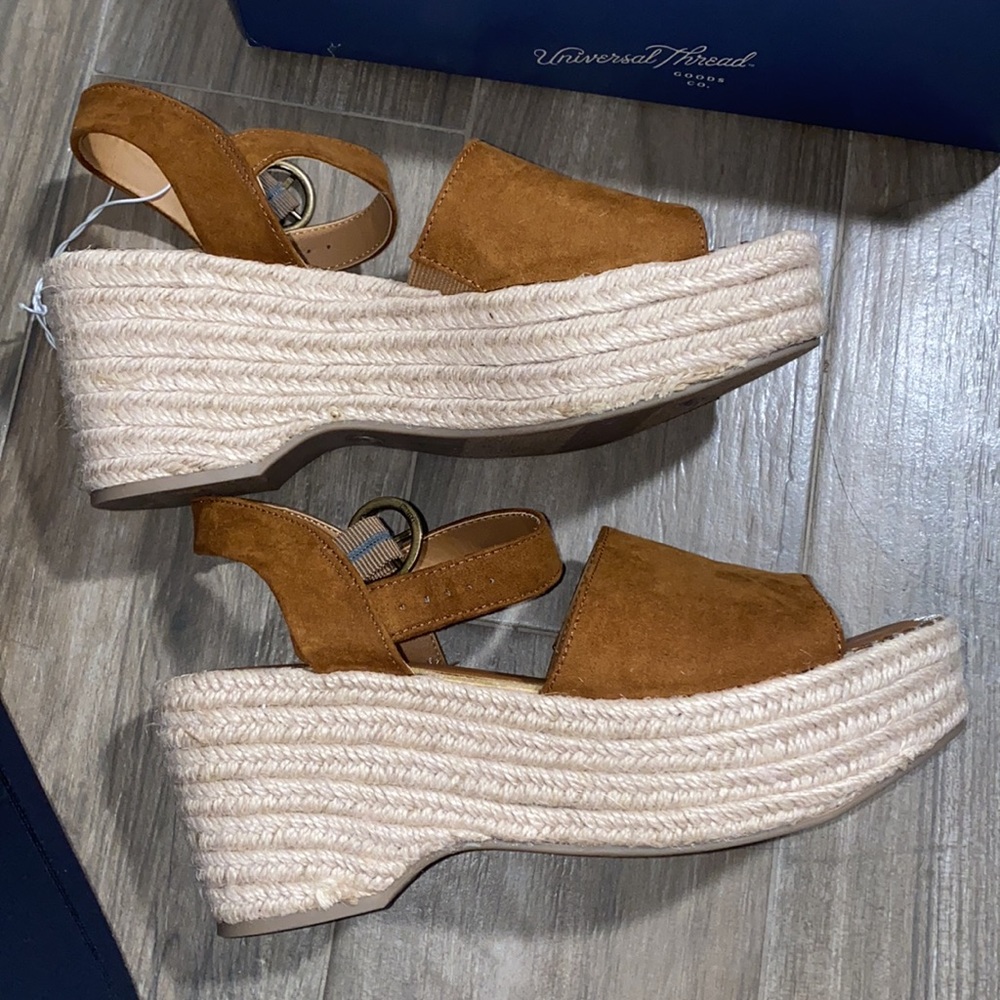 Universal Threads wedge sandals